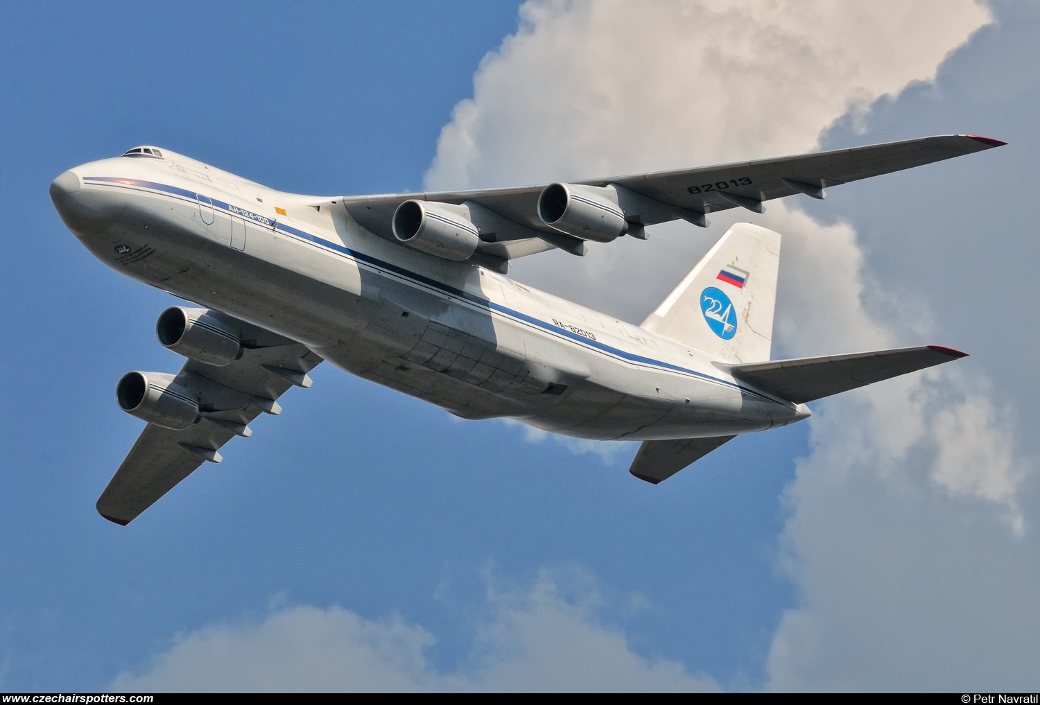 Russia - Air Force – Antonov An-124-100 Ruslan  RA-82013