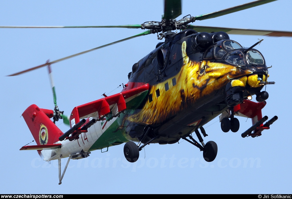 Hungary - Air Force &ndash; Mil Mi-24V Hind 714