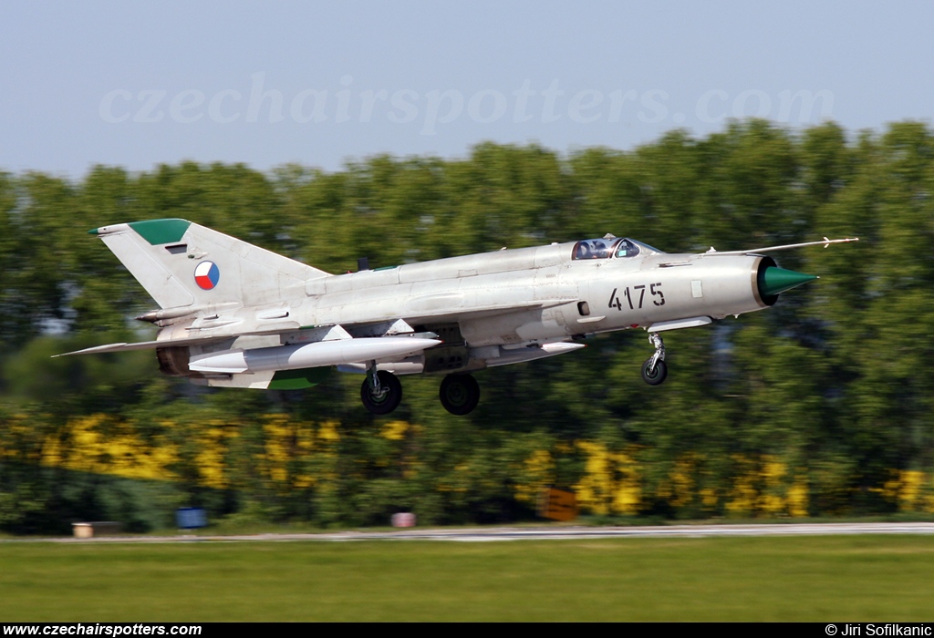 Czech - Air Force &ndash; Mikoyan-Gurevich MiG-21MFN 4175