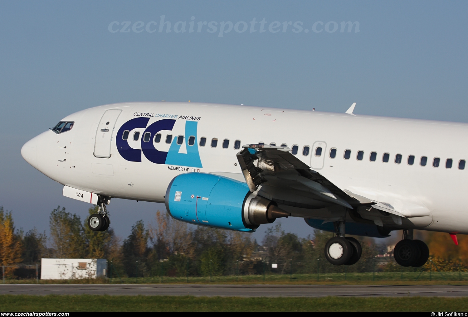 Central Charter Airlines &ndash; Boeing B737-31S OK-CCA