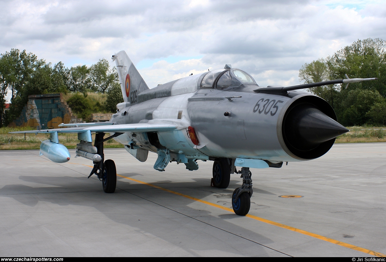 Romania - Air Force  &ndash; Mikoyan-Gurevich MiG-21MF Lancer C 6305