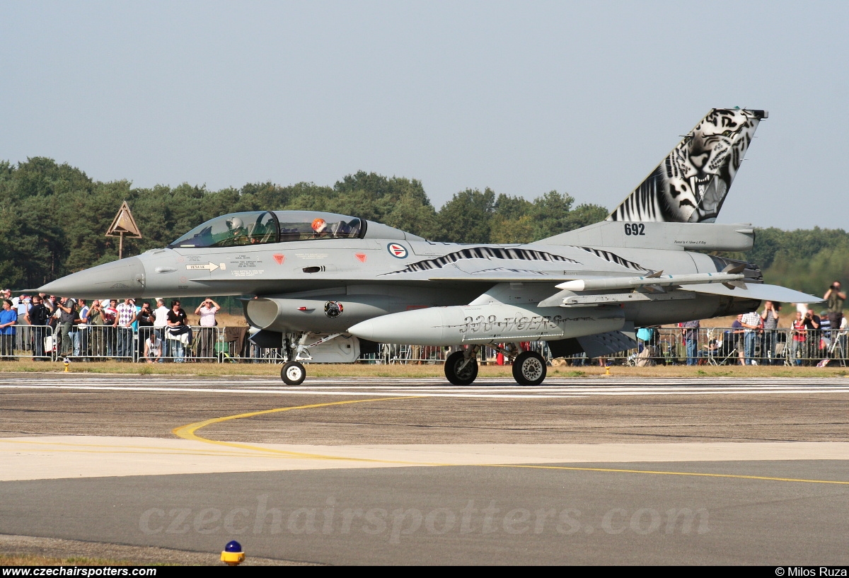 Norway - Air Force &ndash; General Dynamics F-16BM Fighting Falcon 692