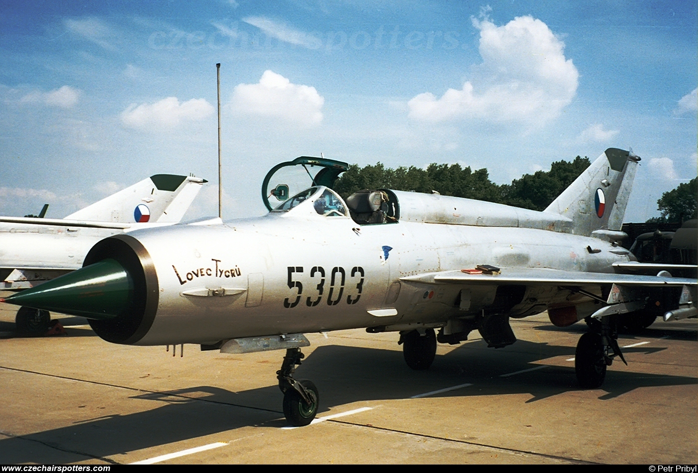 Czech - Air Force &ndash; Mikoyan-Gurevich MiG-21MF 5303