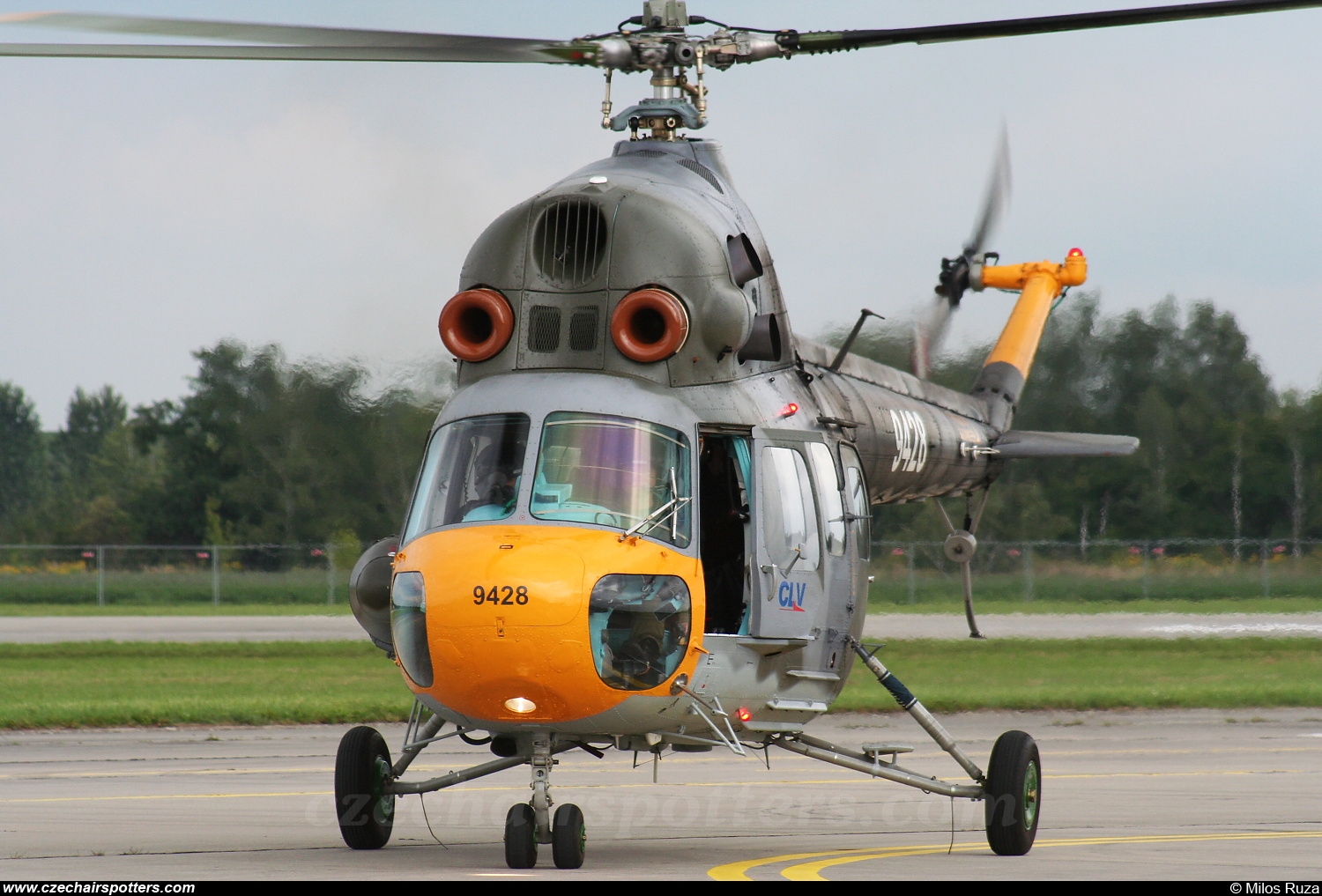 Czech - Air Force &ndash; PZL-Swidnik Mi-2 Hoplite 9428