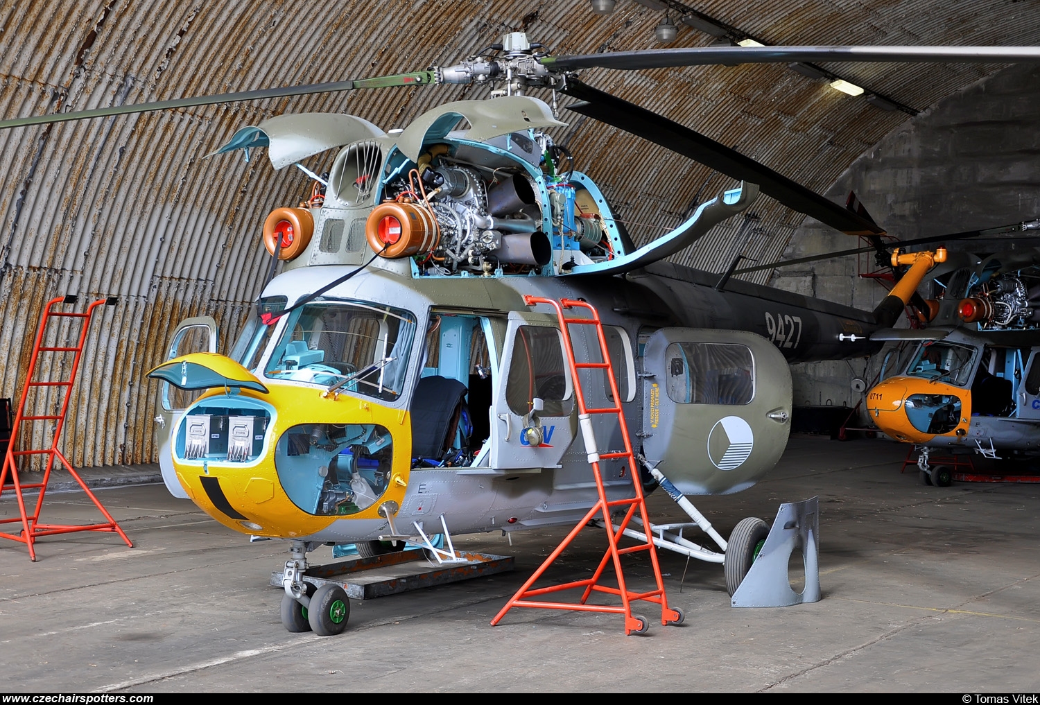 Czech - Air Force &ndash; PZL-Swidnik Mi-2 Hoplite 9427
