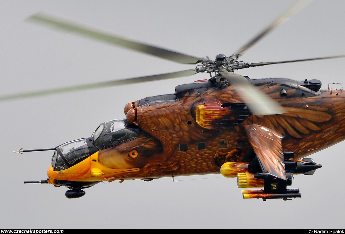 Hungary - Air Force &ndash; Mil Mi-24V Hind 716