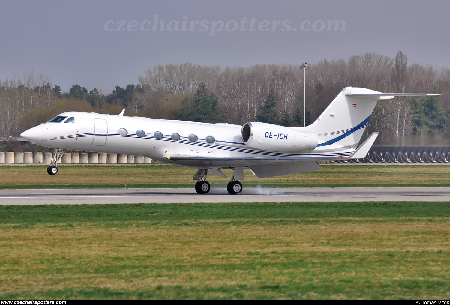 private &ndash; Gulfstream Aerospace Gulfstream G450 OE-ICH