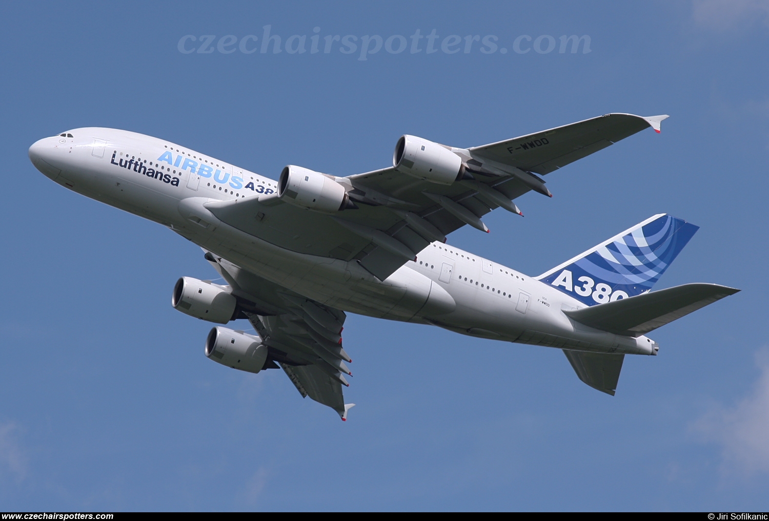 Airbus Industrie &ndash; Airbus A380-841 F-WWDD