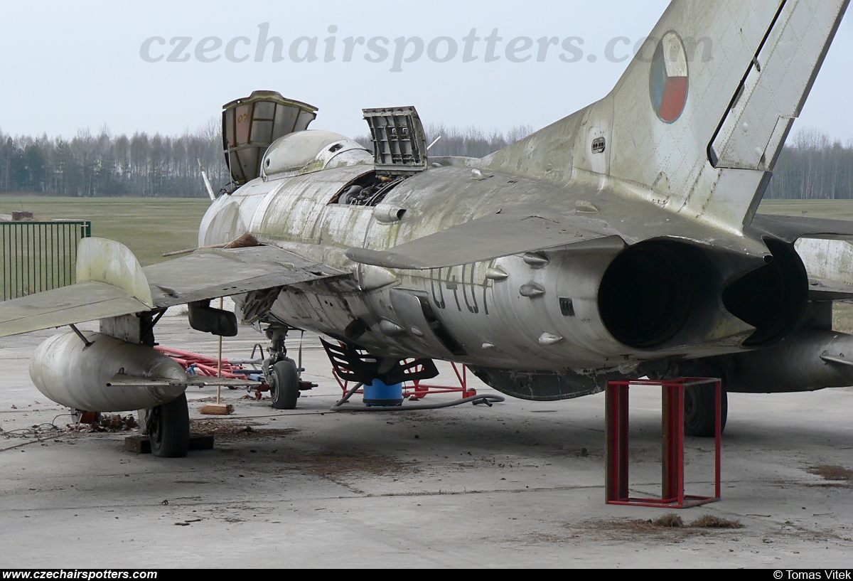 Czechoslovakia - Air Force &ndash; Mikoyan-Gurevich MiG-19 Farmer A 0407