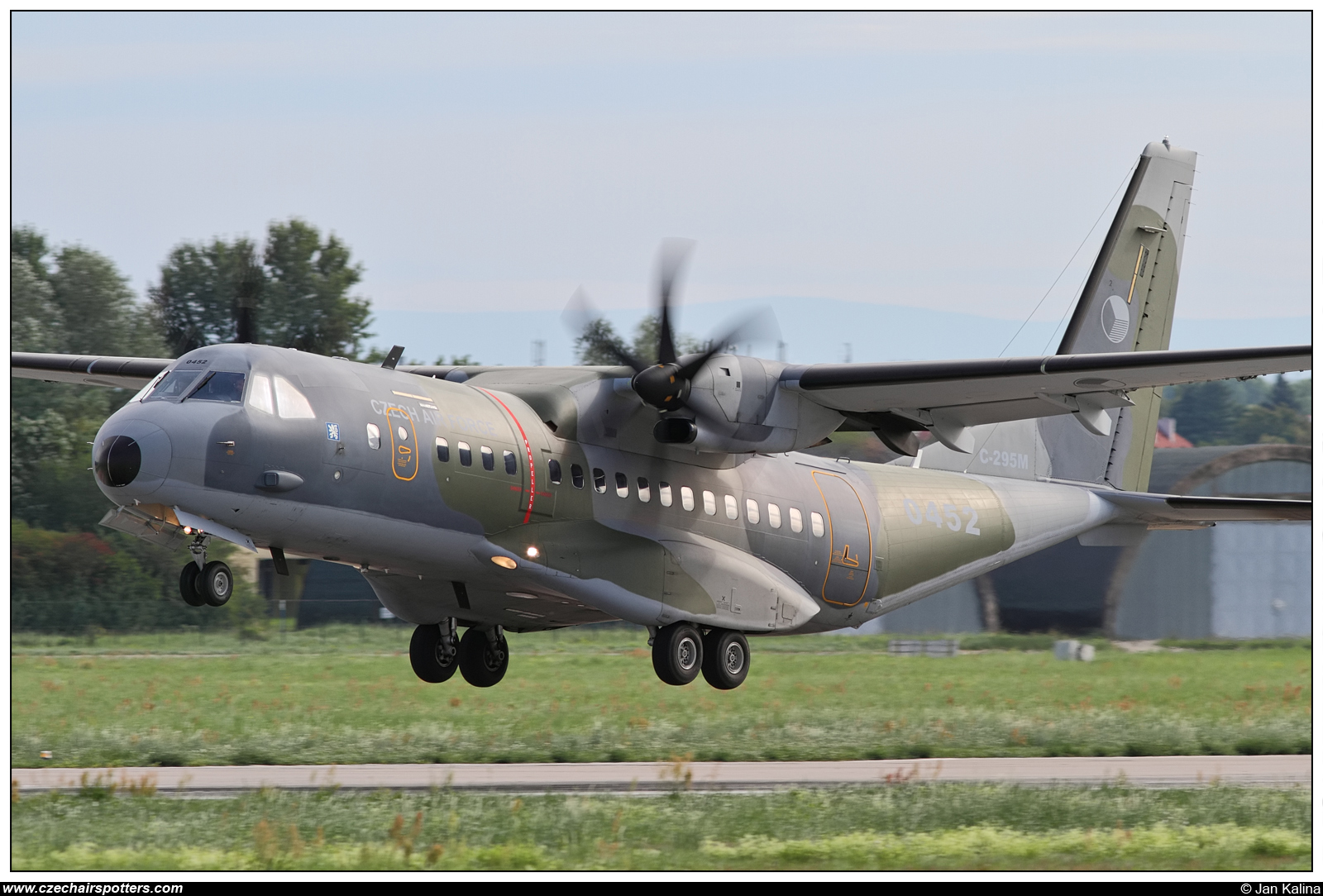 Czech - Air Force &ndash; CASA C-295M 0452