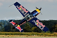 Red Bull Racing Team &ndash; Extra EA-300L HA-PET