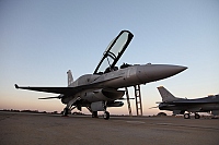 Arab Emirates - Air Force &ndash; Lockheed Martin F-16F Desert Falcon 3010