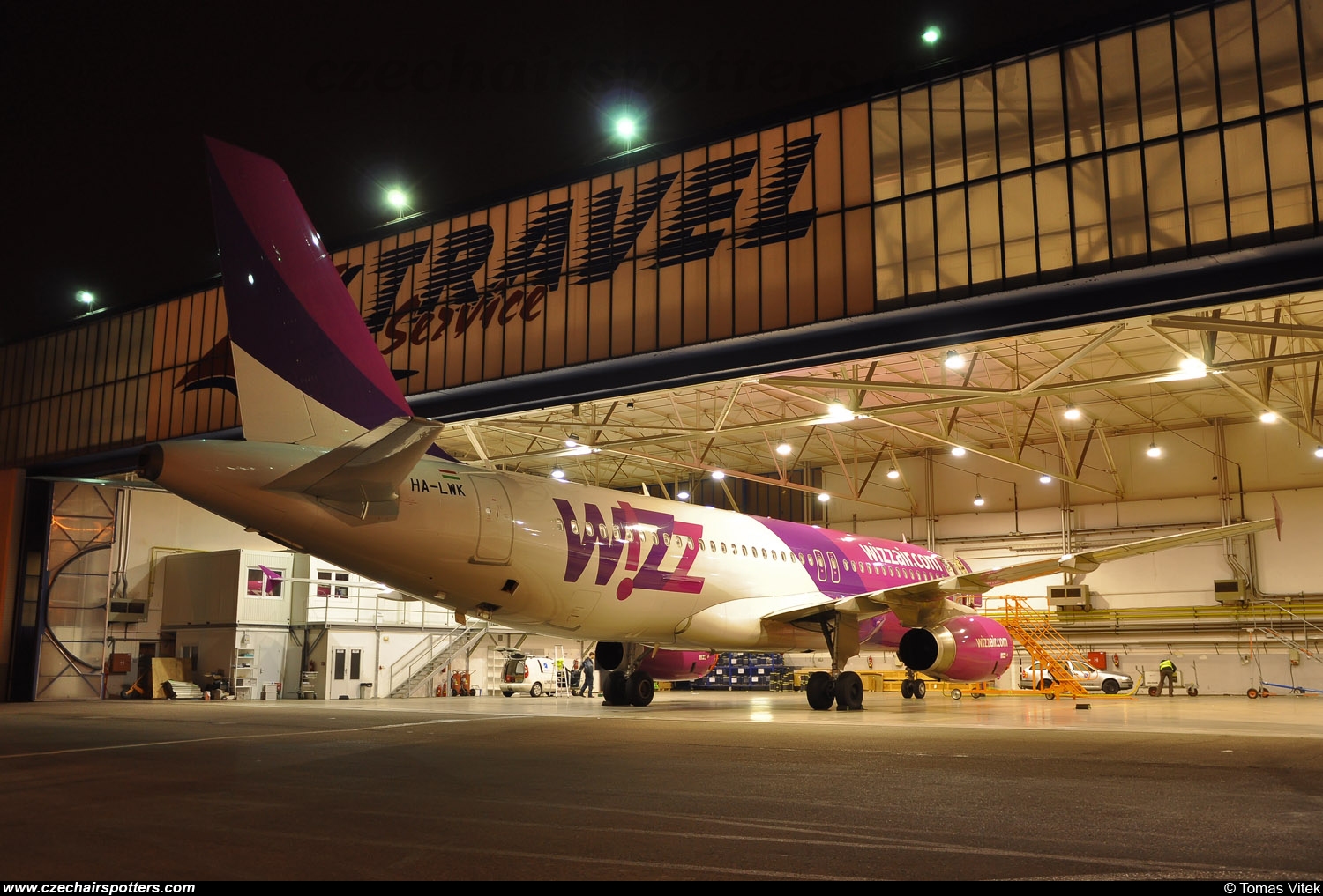 Wizz Air ( WZZ , W6 ) &ndash; Airbus A320-232 HA-LWK