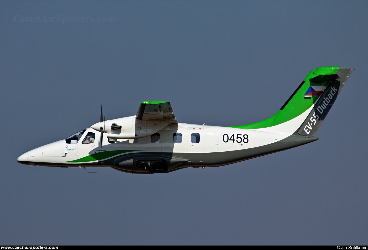Evektor - Aerotechnik &ndash; Evektor - Aerotechnik EV-55 Outback 0458