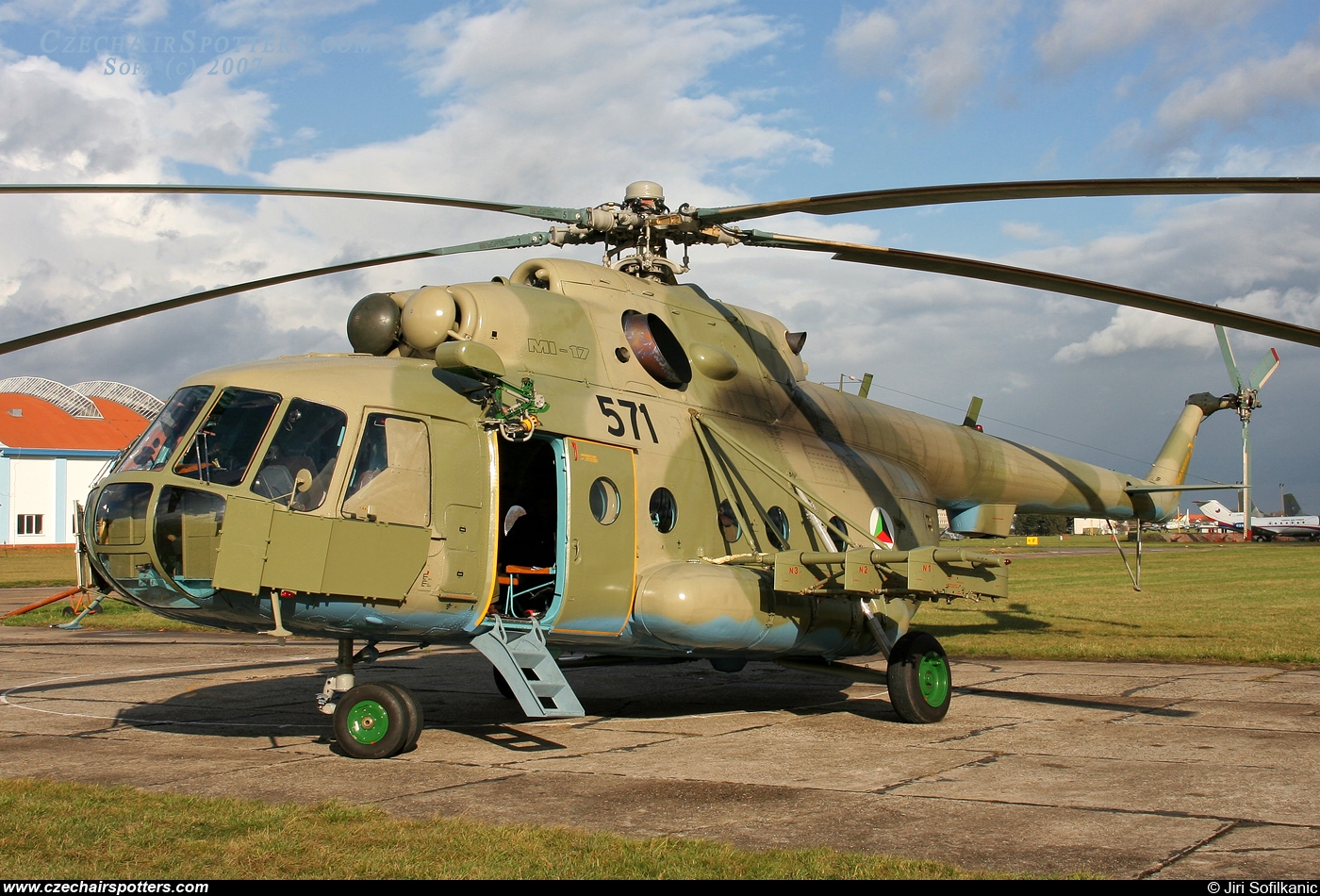 Afghanistan - Air Force &ndash; Mil Mi-17 Hip 571