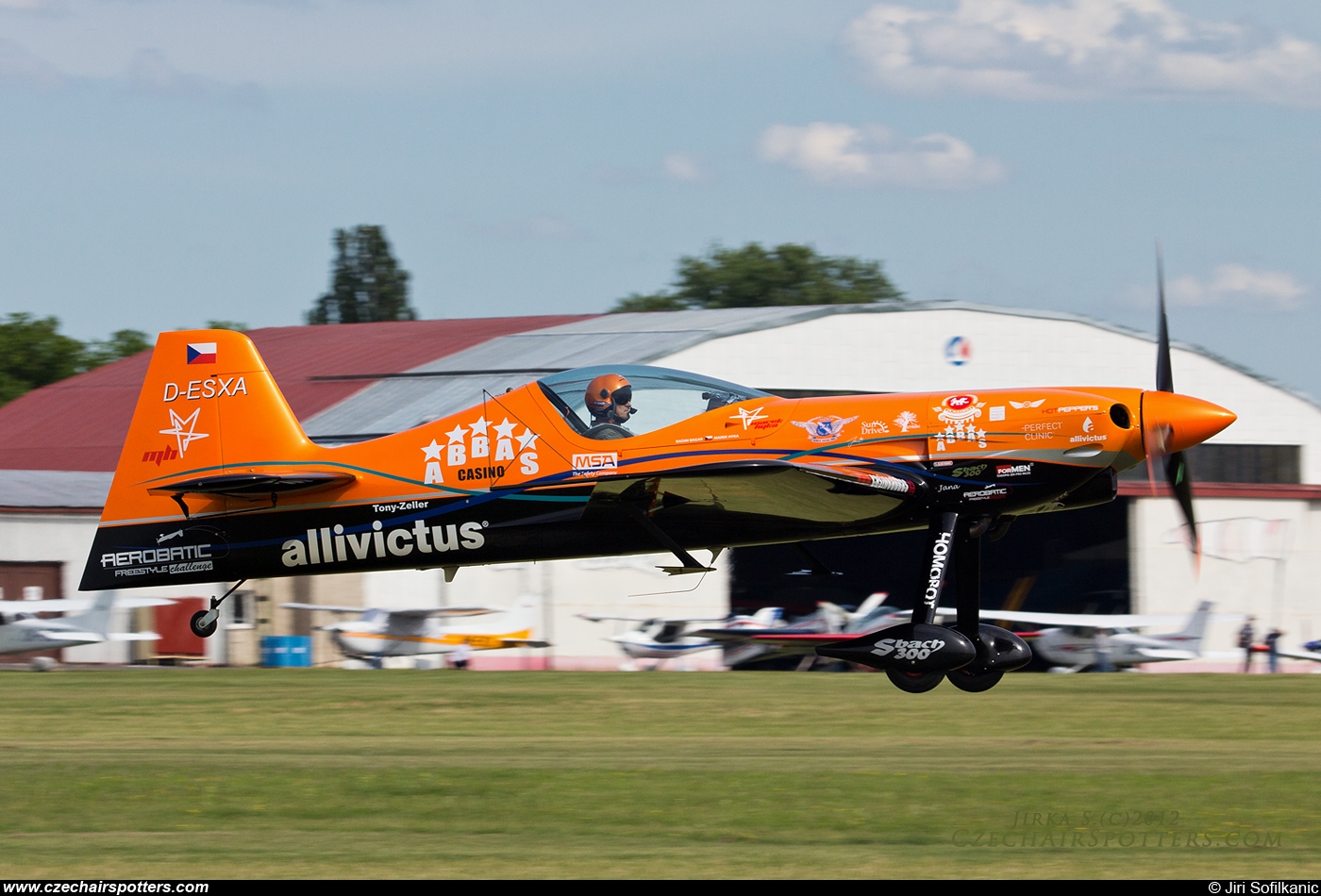 private &ndash; XtremeAir  Sbach 300 D-ESXA