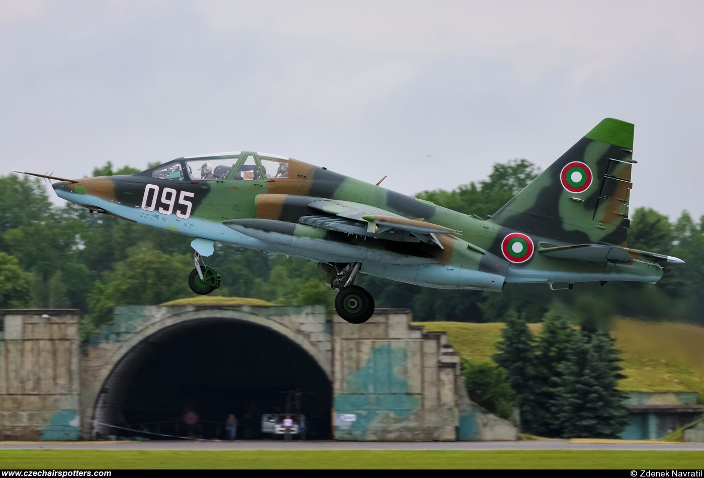Bulgaria - Air Force – Sukhoi Su-25 UBK Frogfoot 095