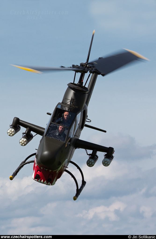 Heli Czech &ndash; Bell TAH-1P Cobra N2734D