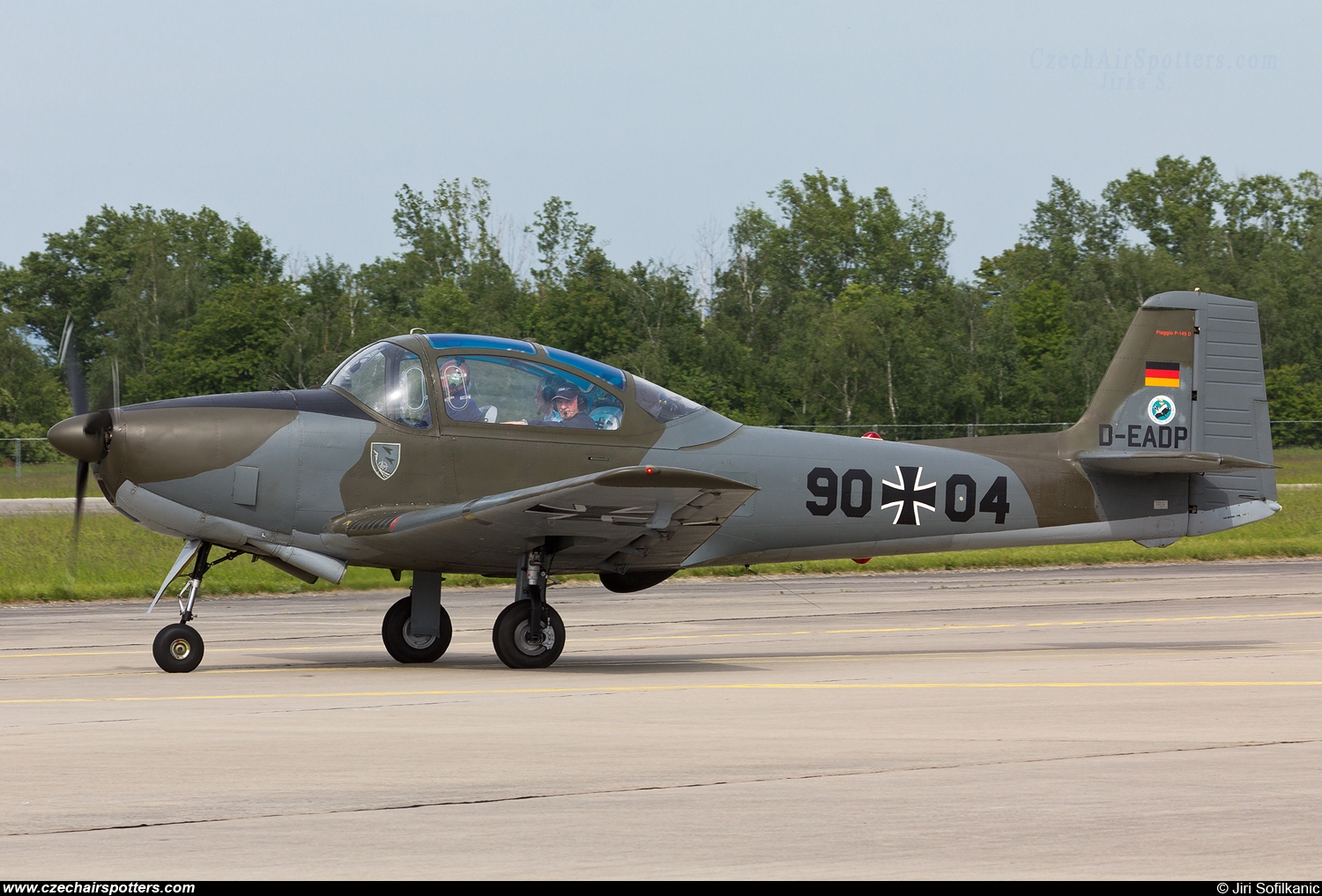 private &ndash; Piaggio Aero Focke-Wulf FWP-149D D-EADP / 90+04
