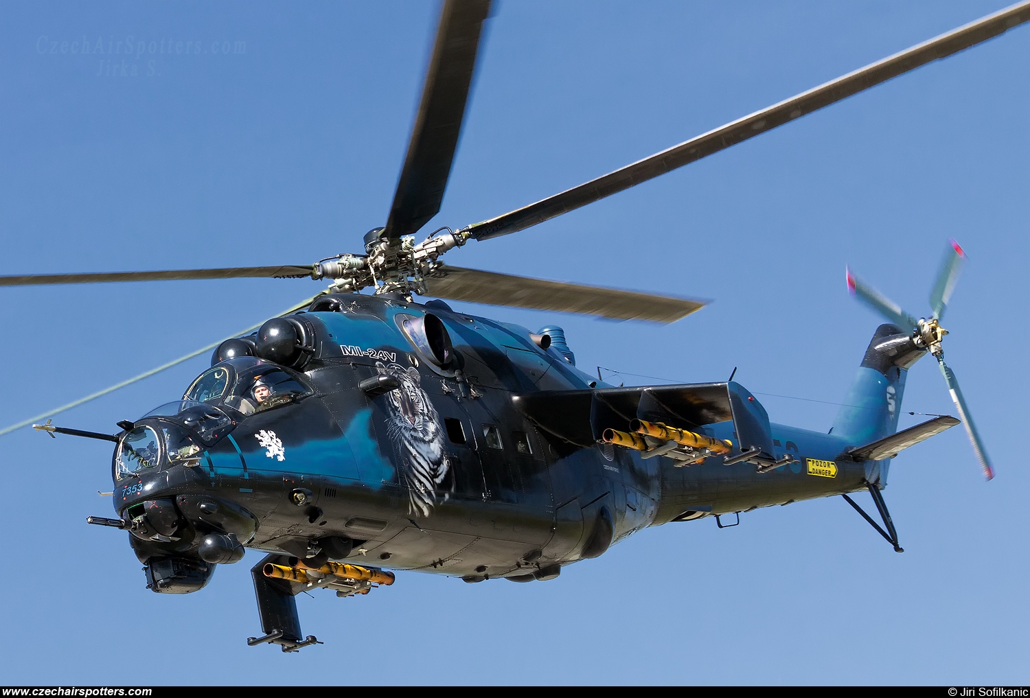 Czech - Air Force &ndash; Mil Mi-24V Hind 7353