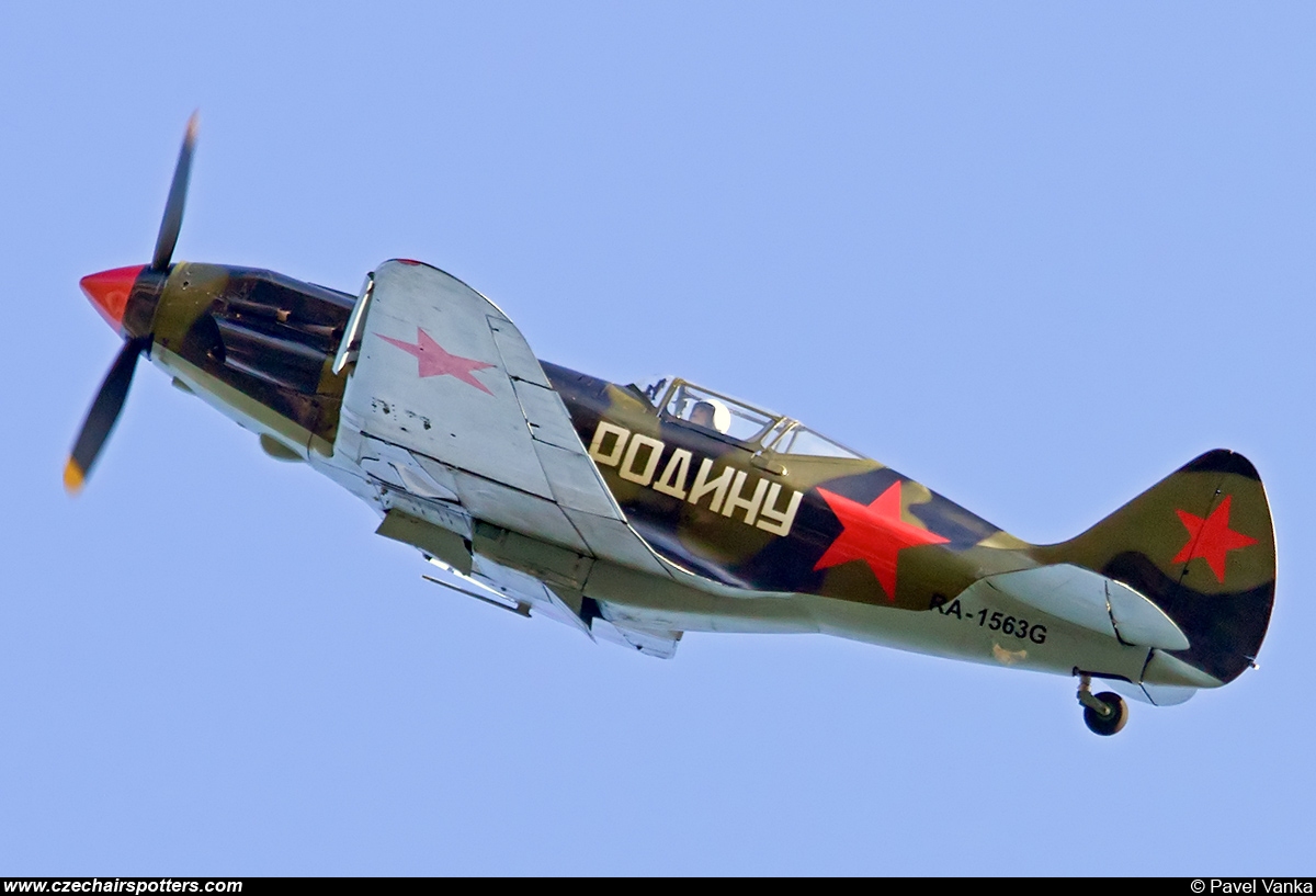 private &ndash; Mikoyan-Gurevich MiG-3 RA-1563G