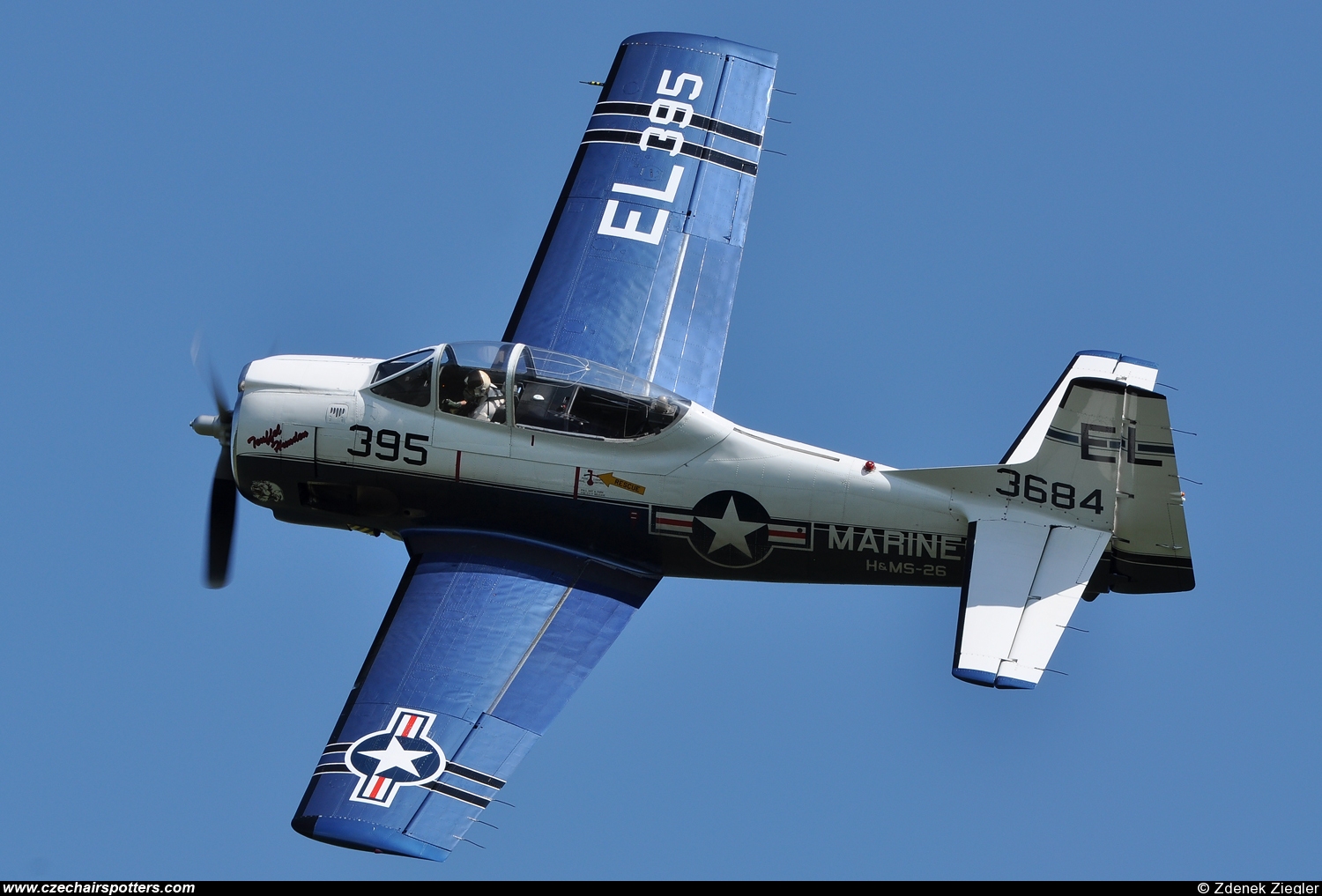 private – North American T-28A Trojan N2800G