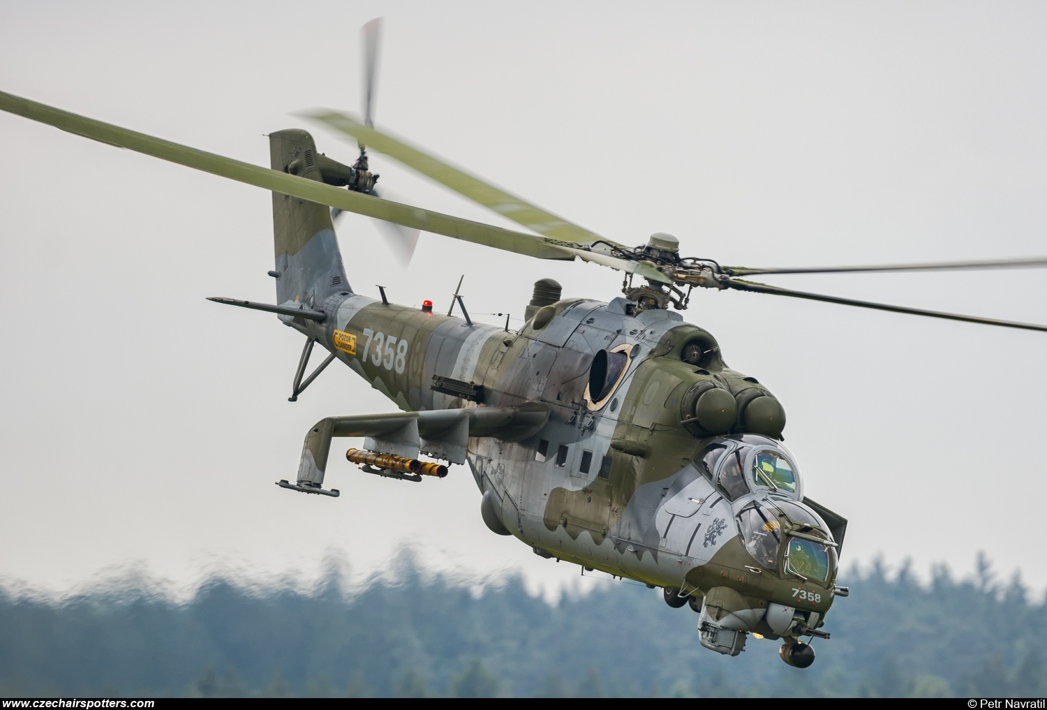 Czech - Air Force – Mil Mi-24V Hind 7358