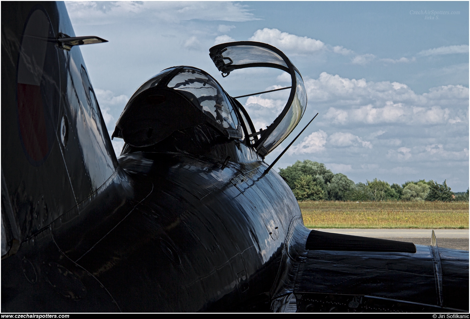 Czech Flying Legends &ndash; Mikoyan-Gurevich MiG-15UTI Midget N41125