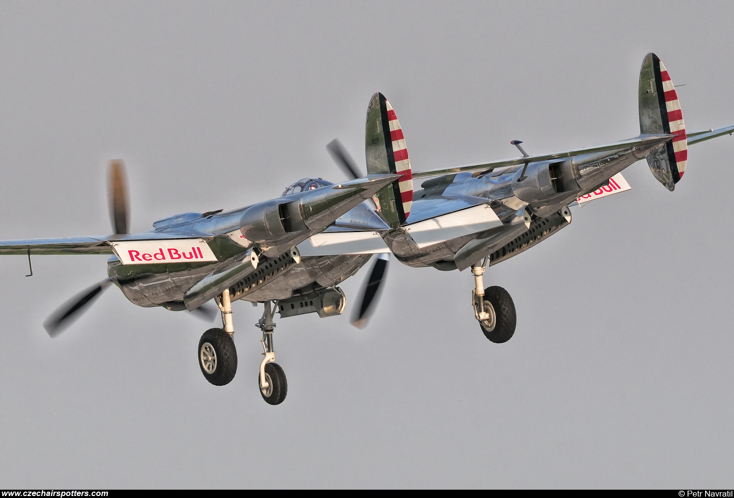 private &ndash; Lockheed P-38L Lightning N25Y