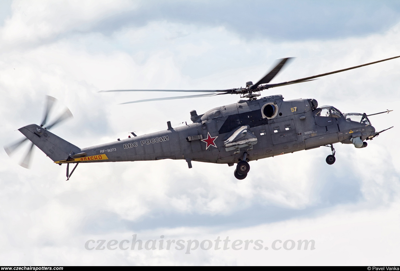 Russia - Air Force &ndash; Mil Mi-24V Hind 57