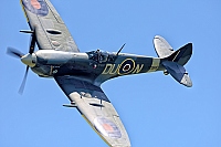 private – Supermarine Spitfire Mk XVIE (type 361) DU-N/TE184