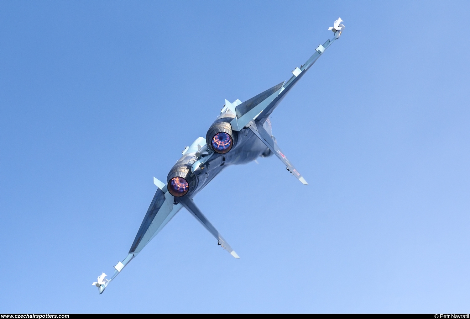 Russia - Air Force &ndash; Sukhoi Su-35 Flanker-E RF-95242/03 RED