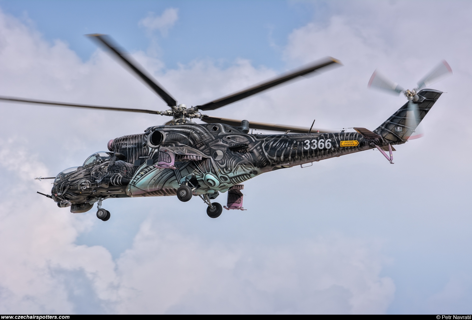 Czech - Air Force – Mil Mi-24V Hind 3366
