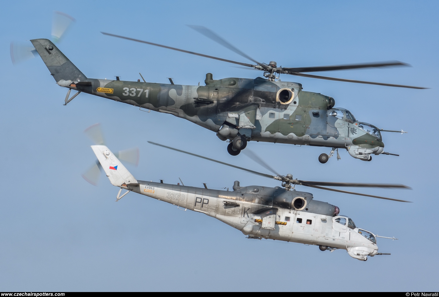 Czech - Air Force &ndash; Mil Mi-24V Hind 3371
