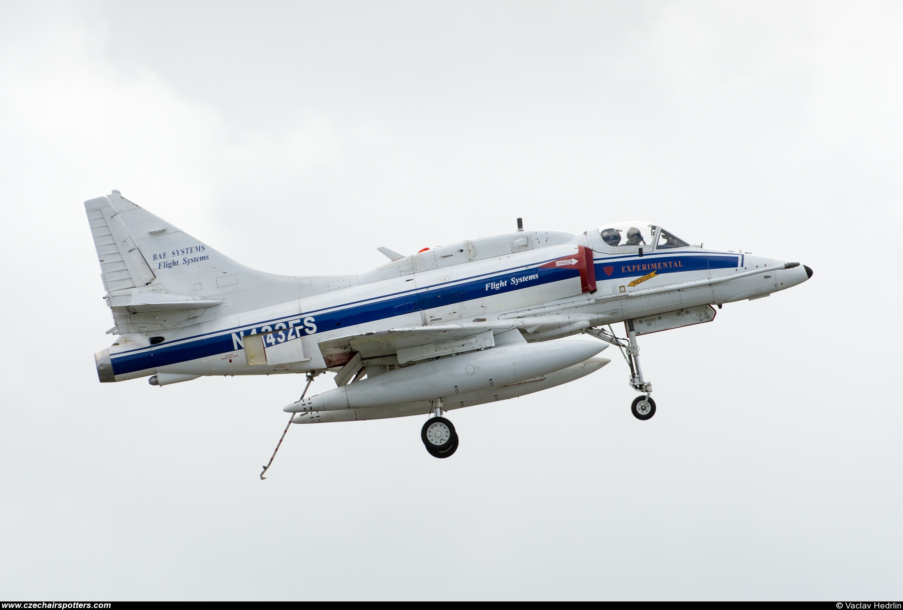 BAE Systems Flight Systems &ndash; McDonnell Douglas A-4N Skyhawk N432FS