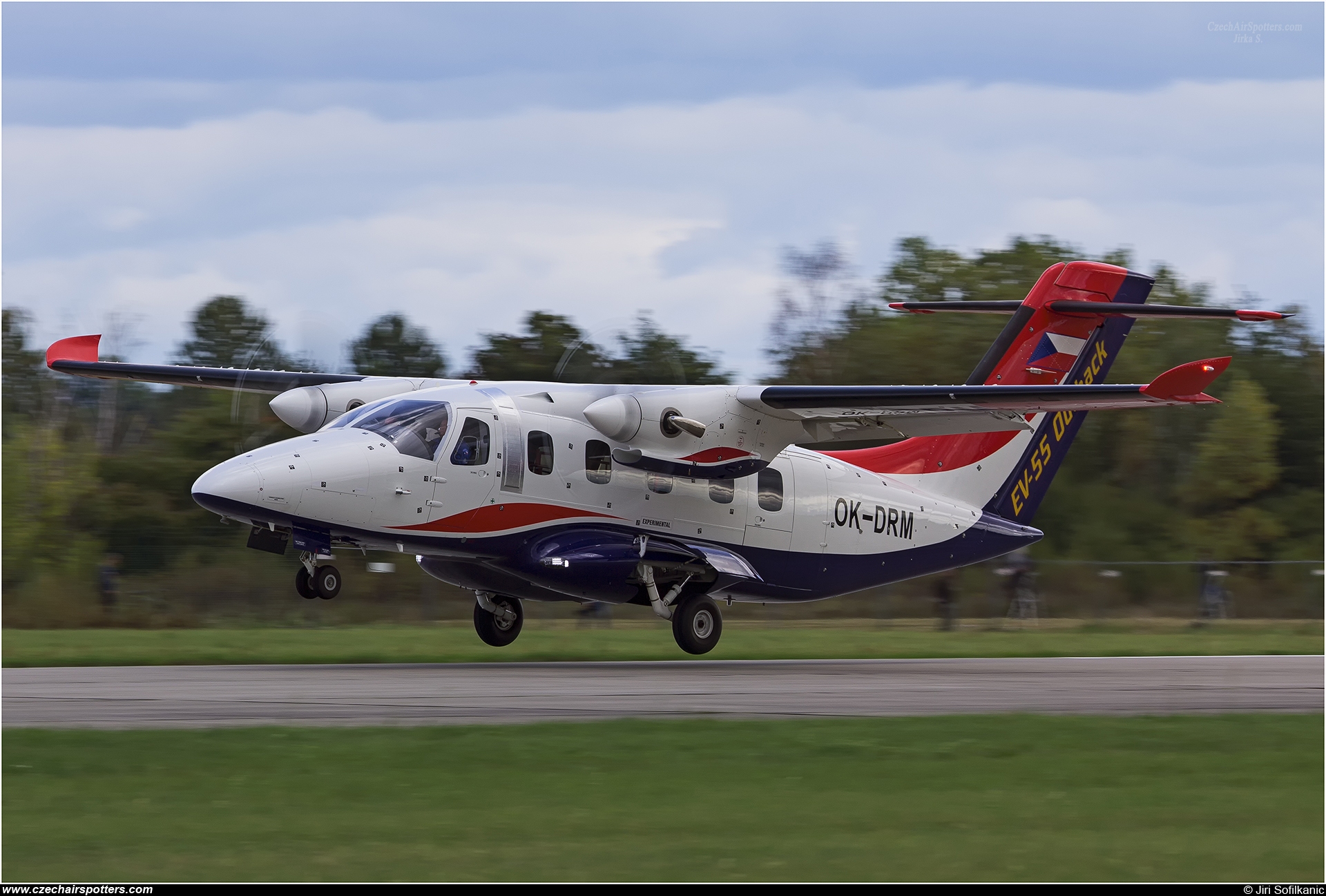 Evektor - Aerotechnik &ndash; Evektor - Aerotechnik EV-55 Outback OK-DRM