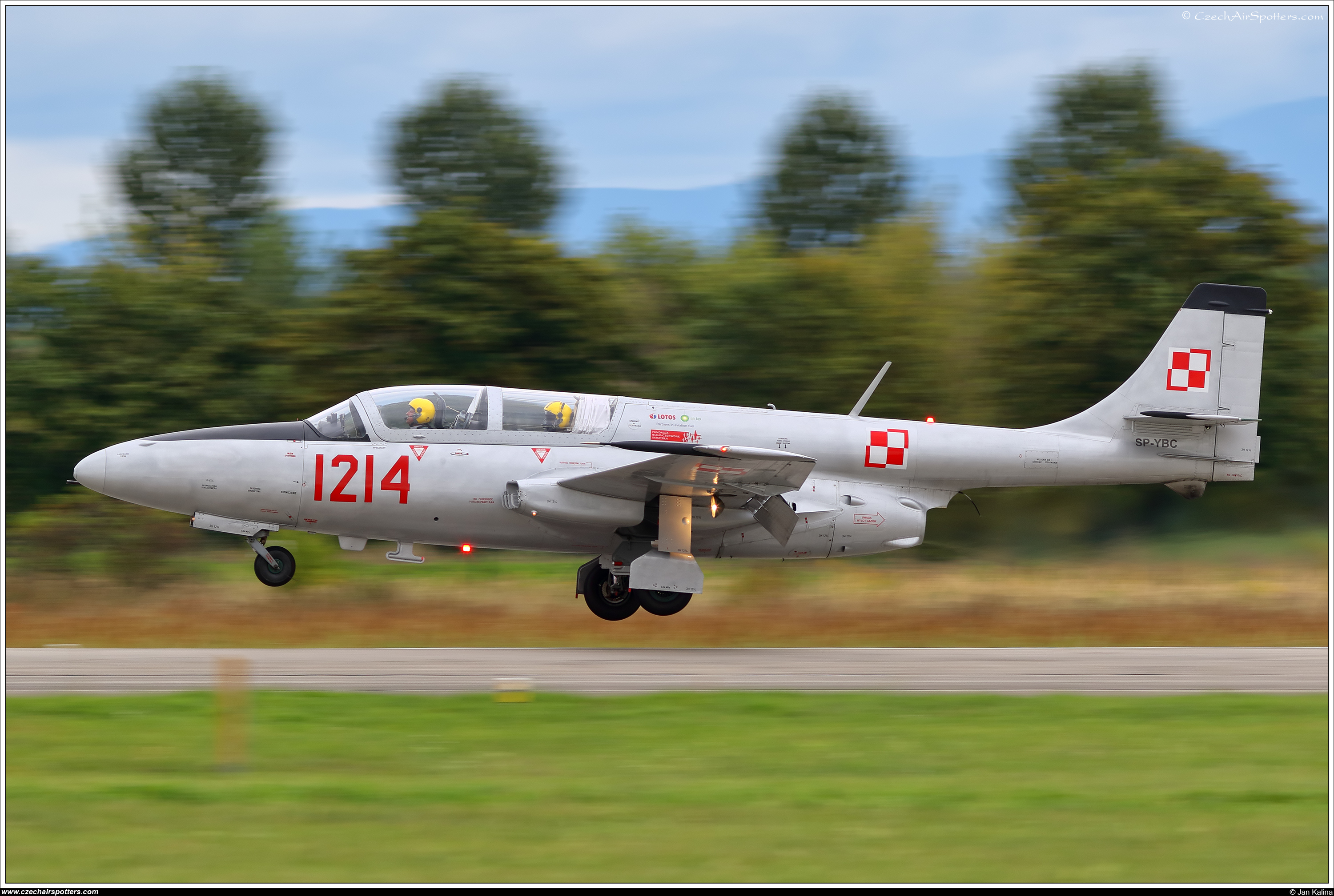 private &ndash; PZL-Mielec TS-11bis DF Iskra SP-YBC/1214