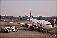 Lion Air ( JT , LNI ) – Boeing B737-8GP PK-LPJ