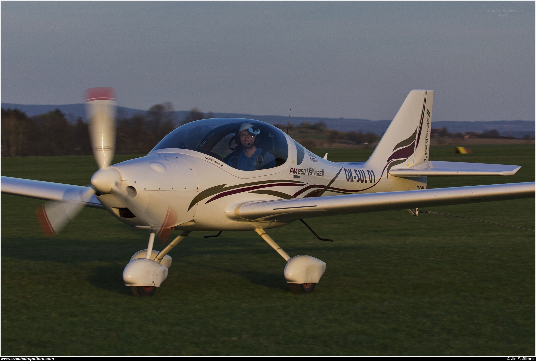 Aeroklub Jaromer &ndash; Flying Machines FM 250 Vampire II OK-SUL01