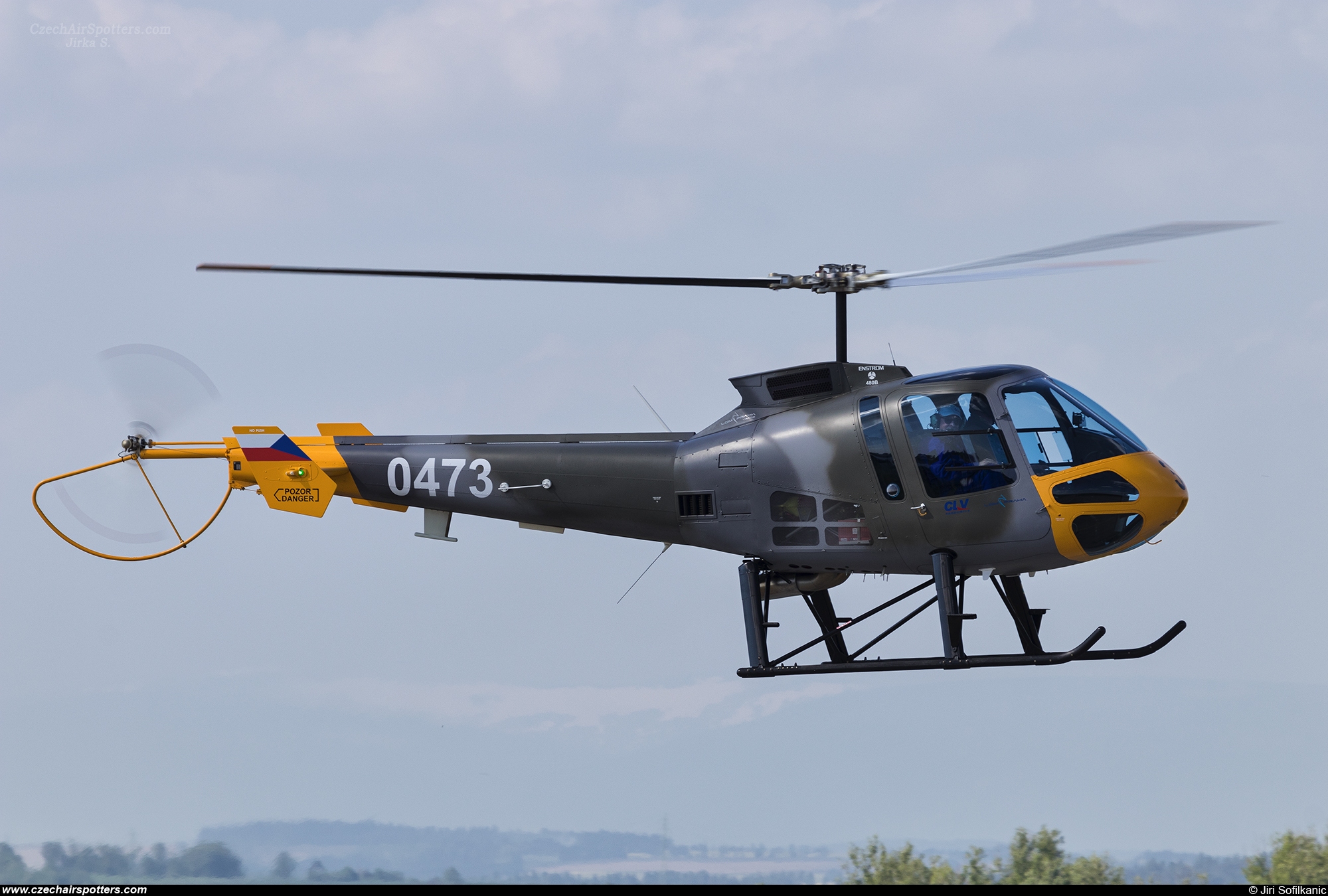 LOM Praha - CLV &ndash; Enstrom 408B-G 0473