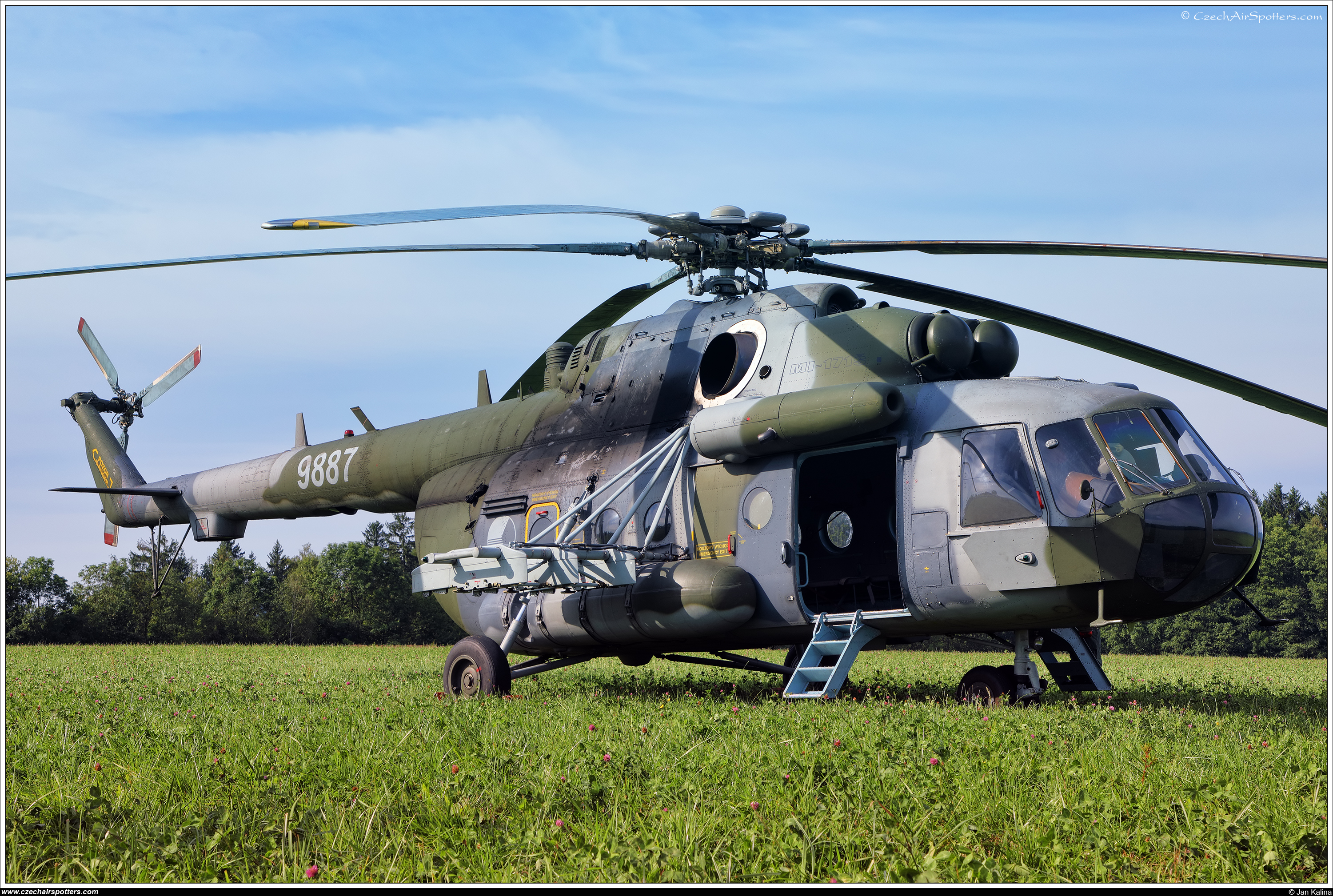 Czech - Air Force &ndash; Mil Mi-17-1(Sh) 9887