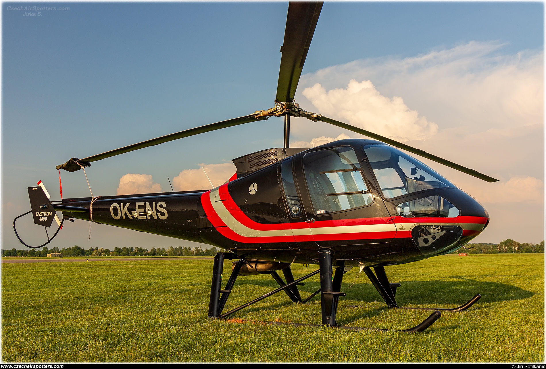DSA  &ndash; Enstrom 408B OK-ENS
