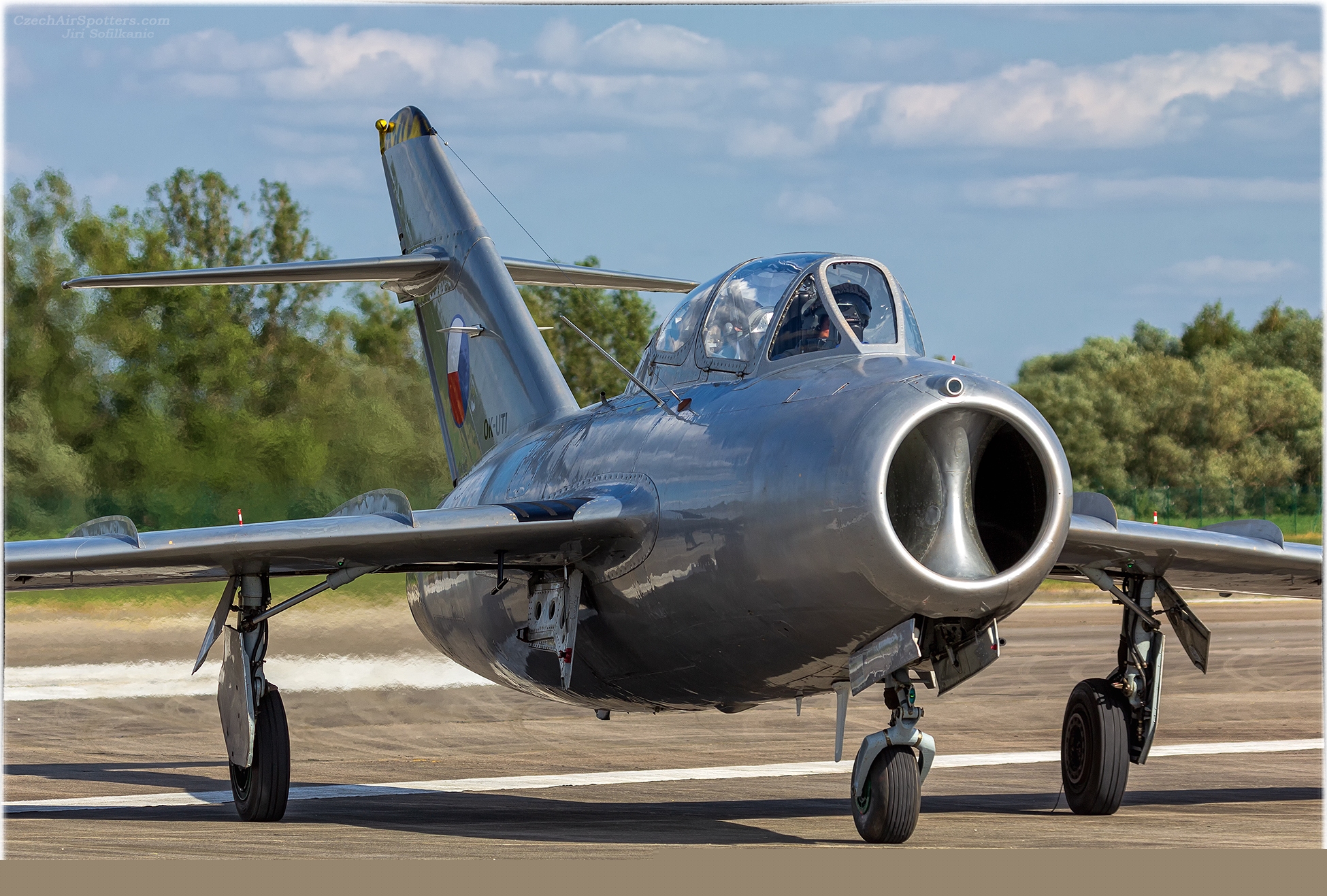 Czech Flying Legends &ndash; Mikoyan-Gurevich MiG-15UTI Midget OK-UTI / 2514