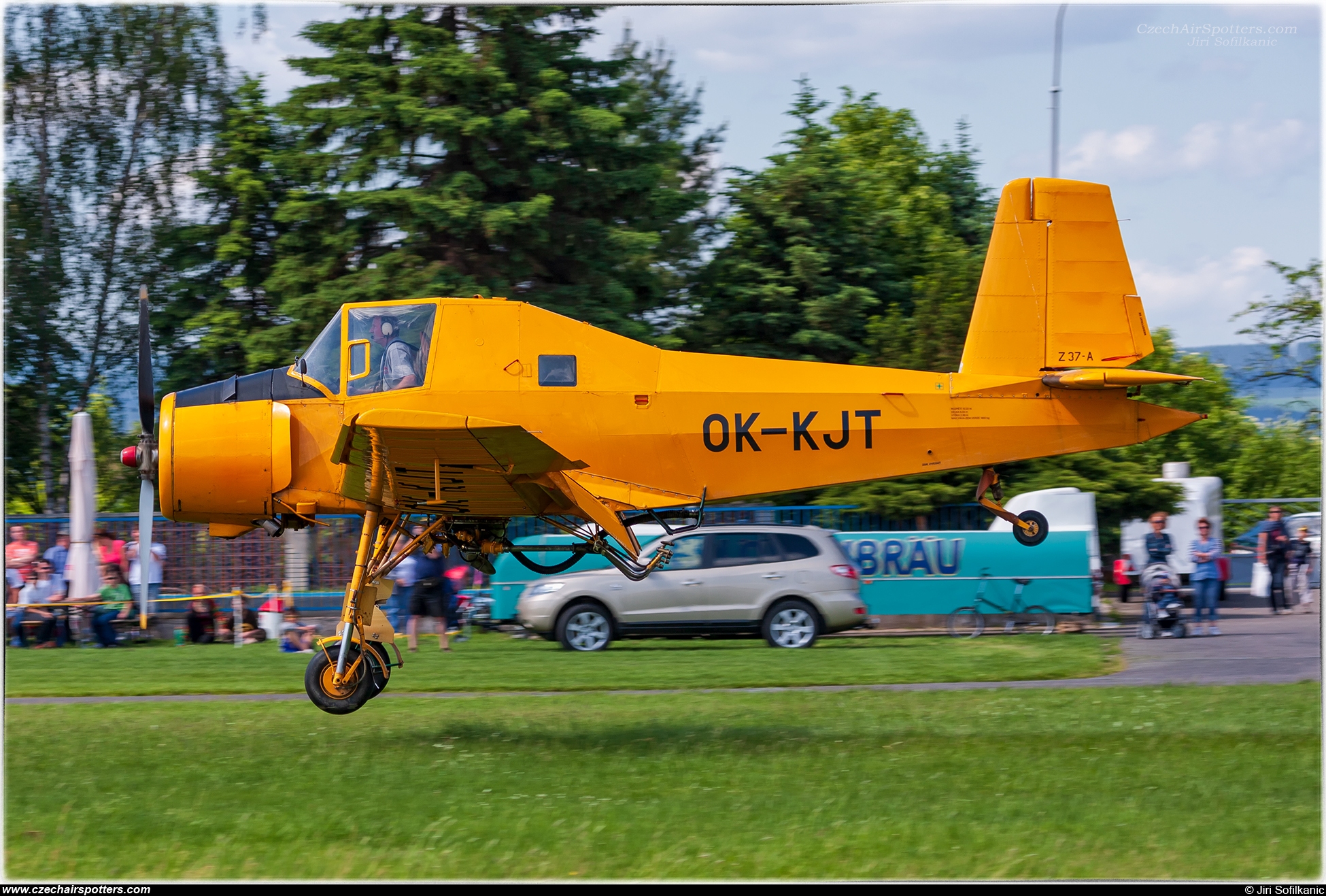 Agroair &ndash; Zlin Z-37A Cmelak OK-KJT