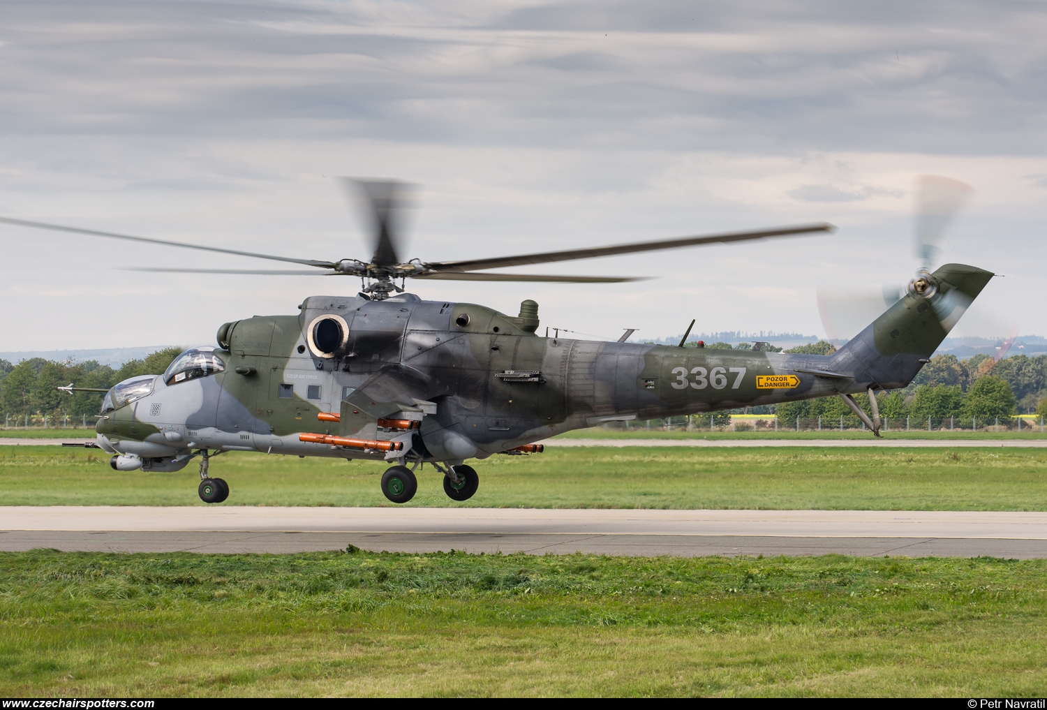 Czech - Air Force &ndash; Mil Mi-24V Hind 3367