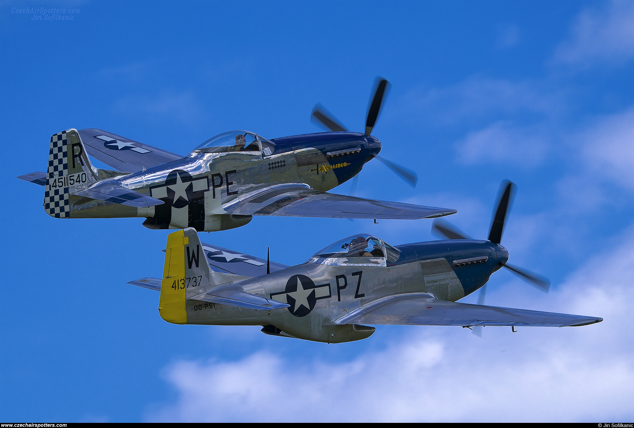 private – North American P-51D-30-NT Mustang OO-PSI / PZ-W